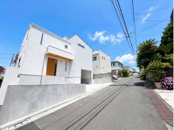 神奈川県鎌倉市七里ガ浜２丁目の新築戸建