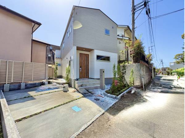 神奈川県藤沢市鵠沼松が岡２丁目の新築戸建