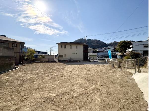 神奈川県三浦郡葉山町一色の土地