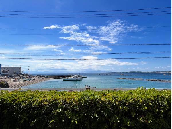 神奈川県三浦郡葉山町一色のマンション