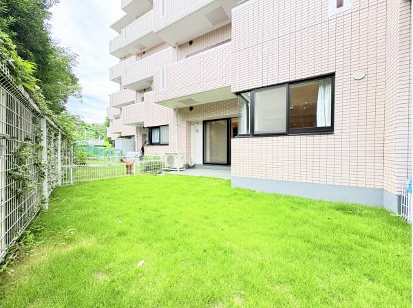 神奈川県三浦郡葉山町長柄のマンション