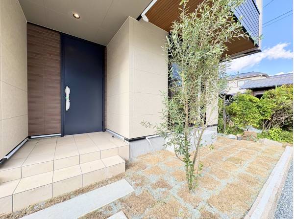 神奈川県藤沢市辻堂元町５丁目の新築戸建