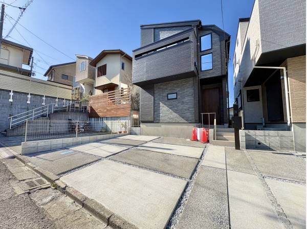 神奈川県鎌倉市腰越１丁目の新築戸建