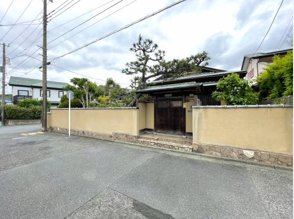 神奈川県鎌倉市七里ガ浜東２丁目の中古戸建