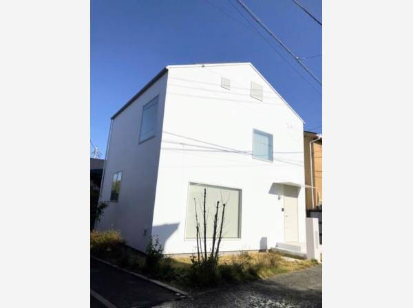 神奈川県鎌倉市材木座３丁目の中古戸建