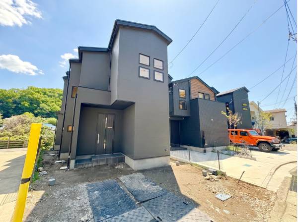 神奈川県鎌倉市稲村ガ崎１丁目の新築戸建