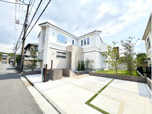 神奈川県鎌倉市稲村ガ崎５丁目の新築戸建