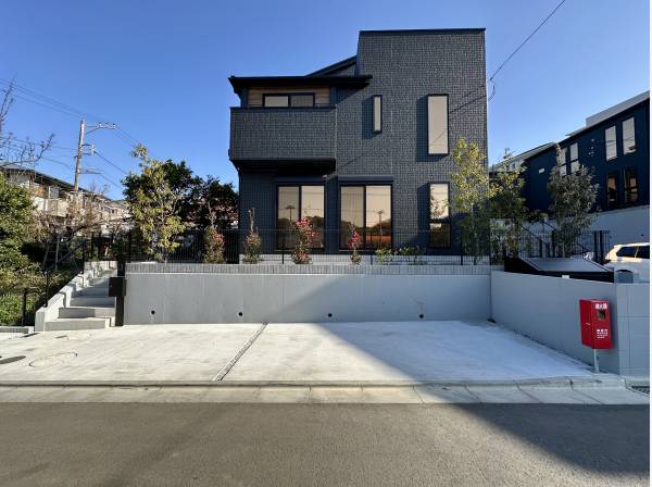 神奈川県鎌倉市腰越の新築戸建