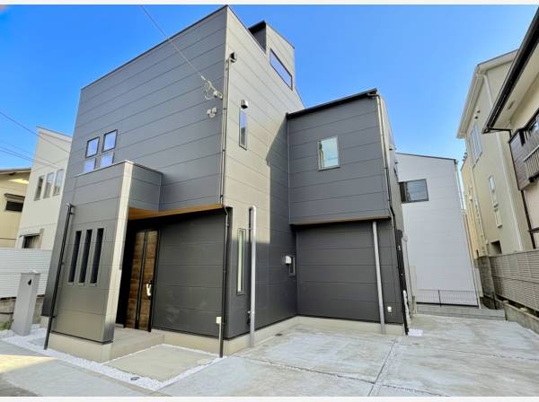 神奈川県逗子市新宿３丁目の新築戸建