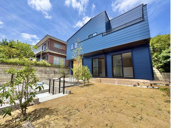 神奈川県鎌倉市稲村ガ崎５丁目の新築戸建