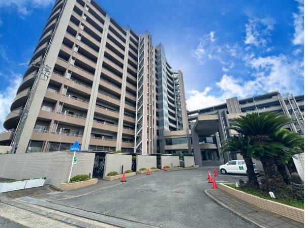 神奈川県茅ヶ崎市中島のマンション