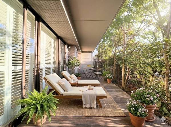 神奈川県藤沢市片瀬４丁目のマンション