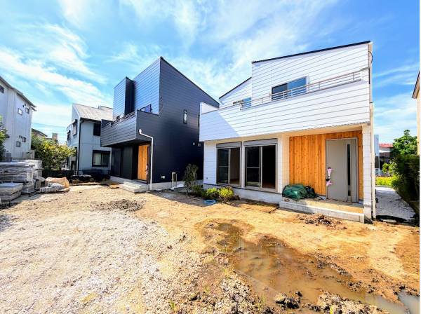 神奈川県三浦郡葉山町一色の新築戸建