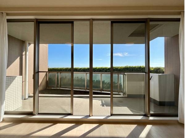 神奈川県藤沢市片瀬４丁目のマンション