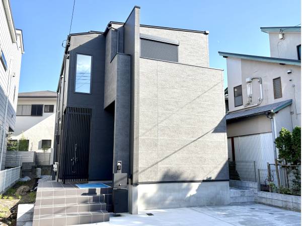 神奈川県藤沢市鵠沼海岸３丁目の新築戸建