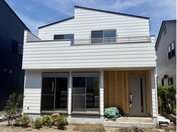神奈川県三浦郡葉山町一色の新築戸建