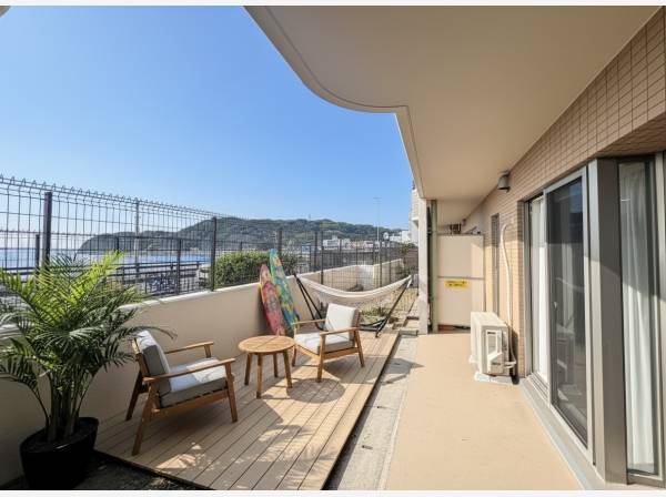 神奈川県逗子市新宿２丁目のマンション