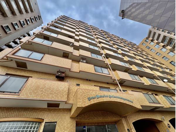 神奈川県藤沢市鵠沼花沢町のマンション