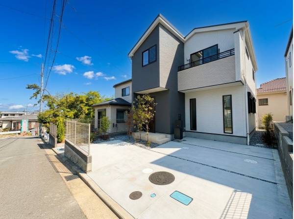 神奈川県藤沢市辻堂太平台２丁目の新築戸建