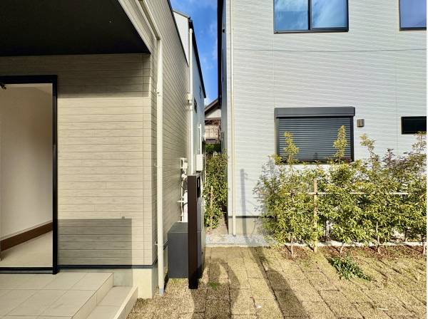 神奈川県三浦郡葉山町長柄の新築戸建