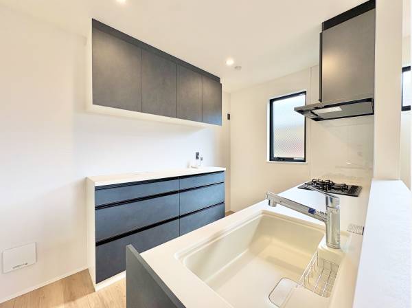 神奈川県藤沢市辻堂１丁目の新築戸建