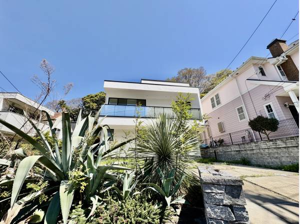 神奈川県鎌倉市材木座６丁目の中古戸建