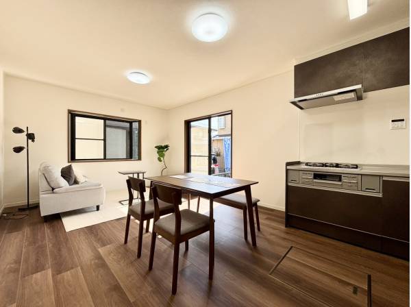 神奈川県茅ヶ崎市香川４丁目の中古戸建