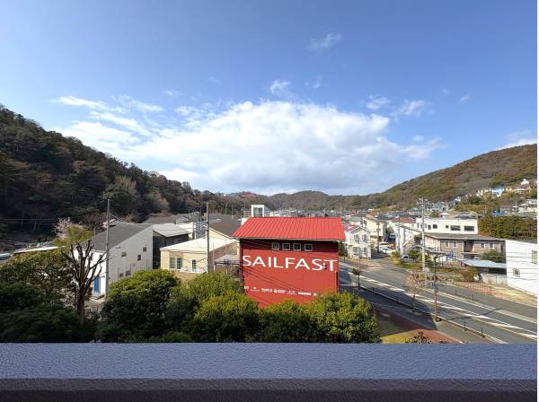 神奈川県三浦郡葉山町長柄のマンション