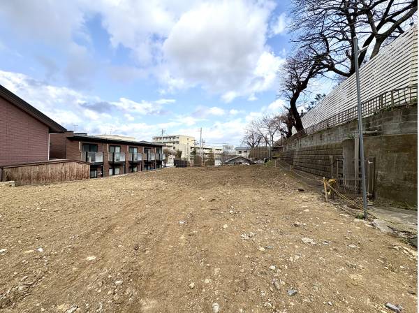 神奈川県藤沢市片瀬１丁目の土地