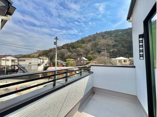 神奈川県三浦郡葉山町長柄の新築戸建