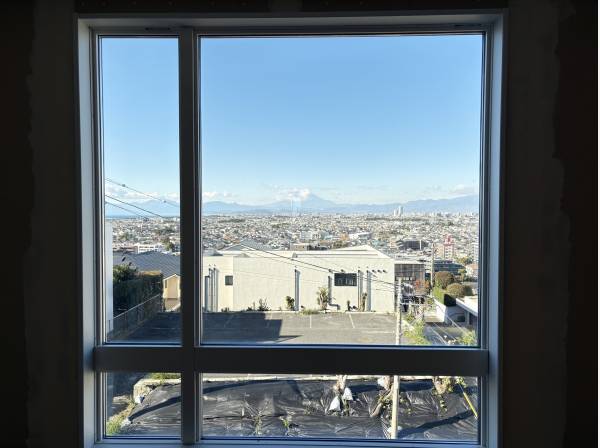 神奈川県藤沢市片瀬山１丁目の新築戸建