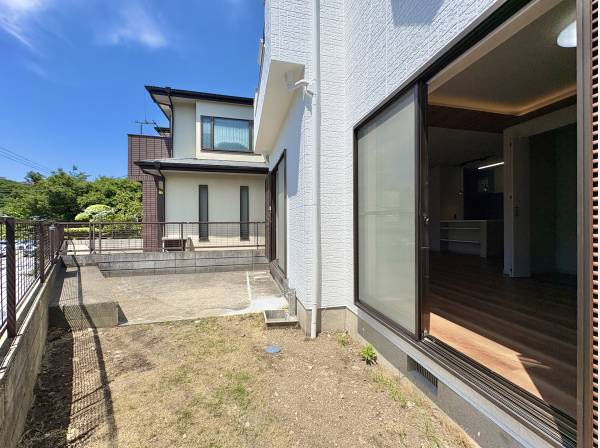 神奈川県三浦郡葉山町長柄の中古戸建