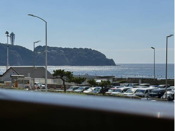 神奈川県藤沢市片瀬海岸３丁目のマンション