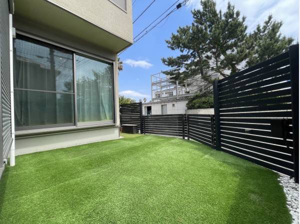 お庭でバーベキューもいいですね！
