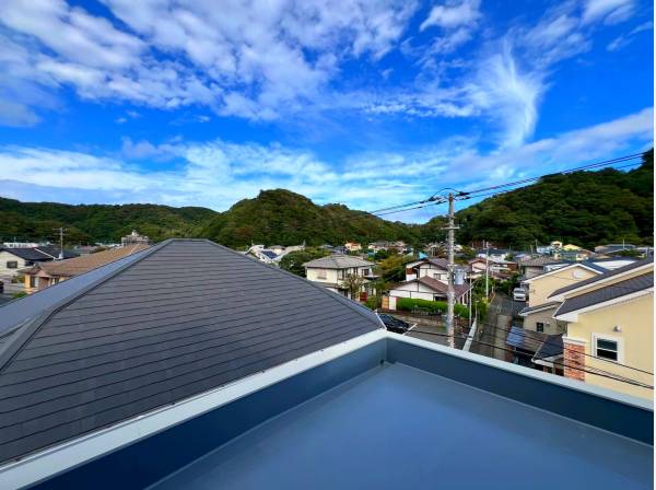 神奈川県三浦郡葉山町長柄の新築戸建