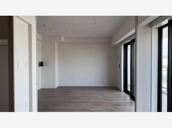 神奈川県藤沢市辻堂１丁目のマンション