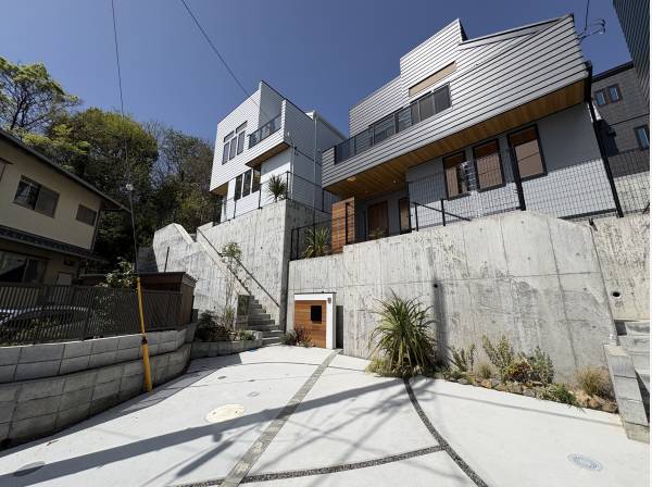 神奈川県藤沢市片瀬４丁目の新築戸建