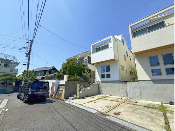 神奈川県鎌倉市七里ガ浜２丁目の中古戸建