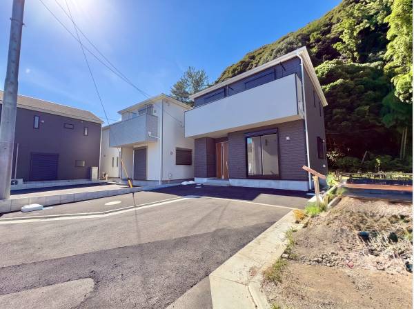 神奈川県藤沢市城南２丁目の新築戸建