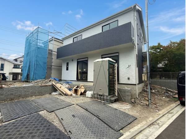 神奈川県逗子市久木８丁目の新築戸建