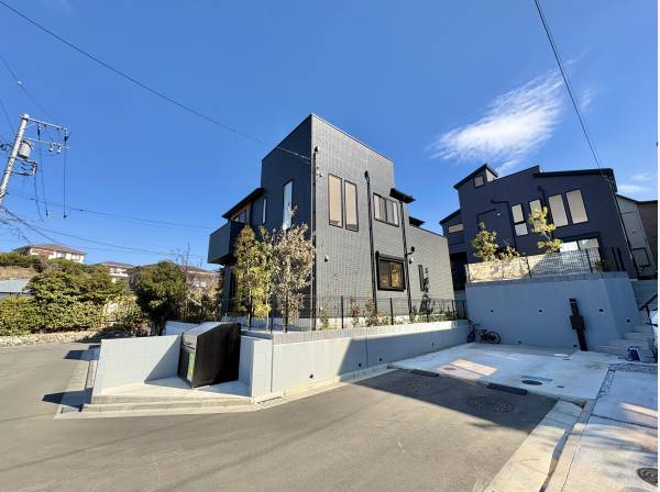 神奈川県鎌倉市腰越の新築戸建