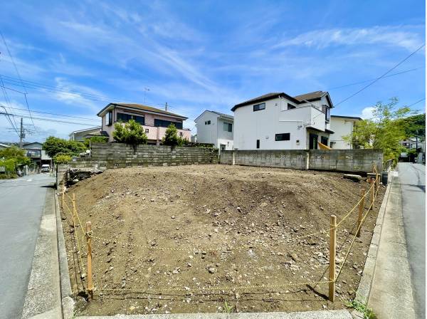 陽当たり良好なな角地の物件になります