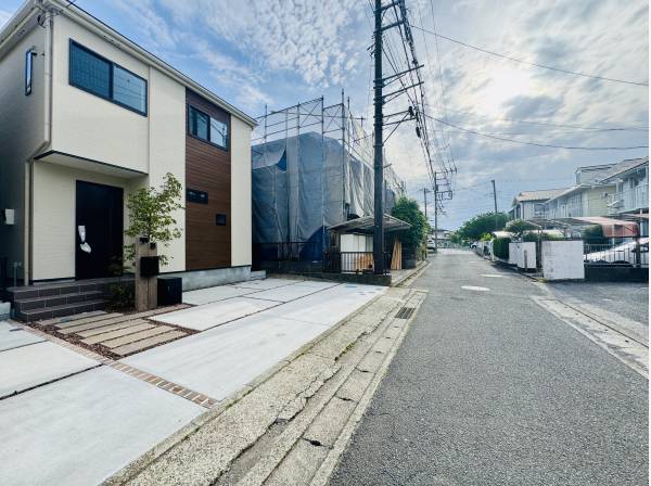 神奈川県逗子市桜山３丁目の新築戸建