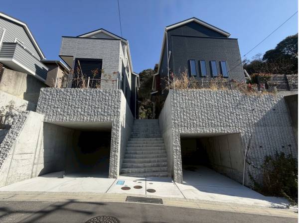 神奈川県鎌倉市稲村ガ崎５丁目の新築戸建