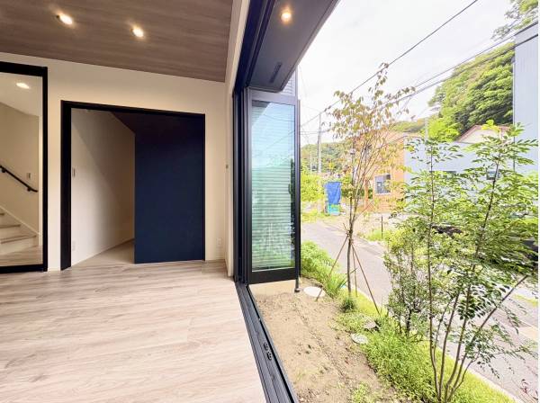 神奈川県鎌倉市極楽寺１丁目の新築戸建