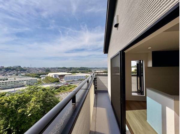 神奈川県藤沢市西富の新築戸建