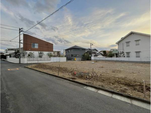 神奈川県藤沢市鵠沼桜が岡１丁目の土地