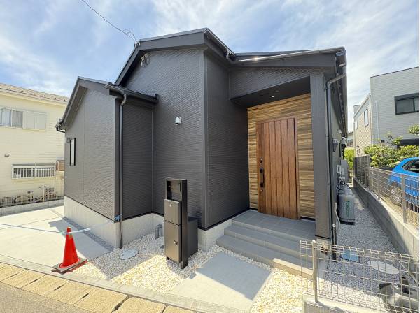 神奈川県中郡大磯町国府本郷の新築戸建