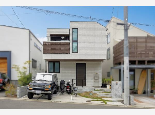 神奈川県茅ヶ崎市東海岸南６丁目の中古戸建