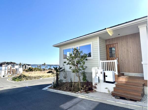 贅沢な平屋でリゾート暮らし